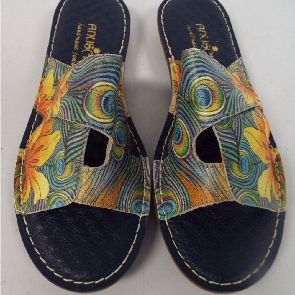 ANUSCHKA Women’s Peacock Lily Slip on Sandals size 40